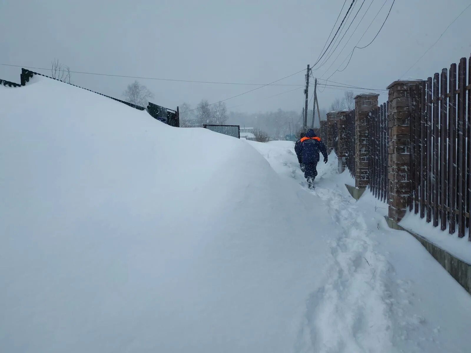 Снежные заносы на сахалине. Дорожные ситуации. Пожар на сахалинской тыц2. 27 января южно сахалинск. 27 января южно сахалинск.