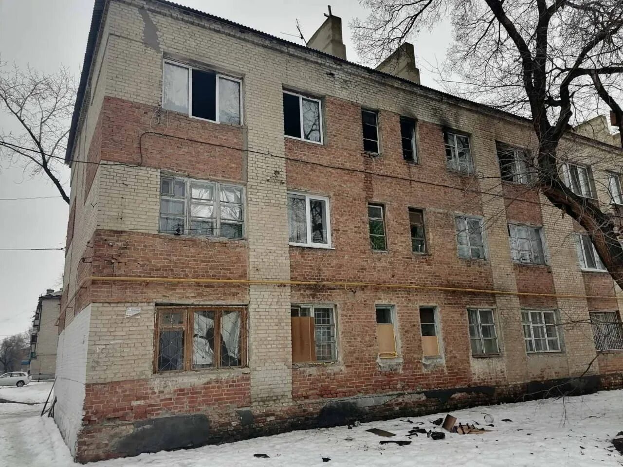 Расселение энгельс. Расселение лётного городка Энгельс. Энгельс летный городок дом 4. Переселение из аварийных домов летного городка Энгельс. Пожар в Энгельсе летном Городке.