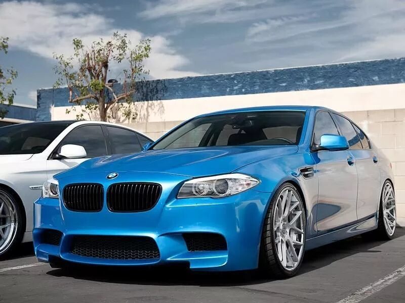 М5 в 10. БМВ м5 ф10. Обвес м5 f10. BMW 5 f10. BMW f10 m5 обвес.