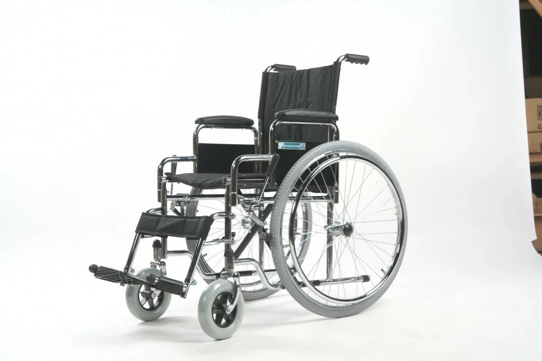 Где можно взять инвалидную коляску. Кресло коляска инвалидная l710. Кресло-каталка инвалидная т51702. Инвалидная коляска Ставрока 400. St-180e инвалидная коляска.