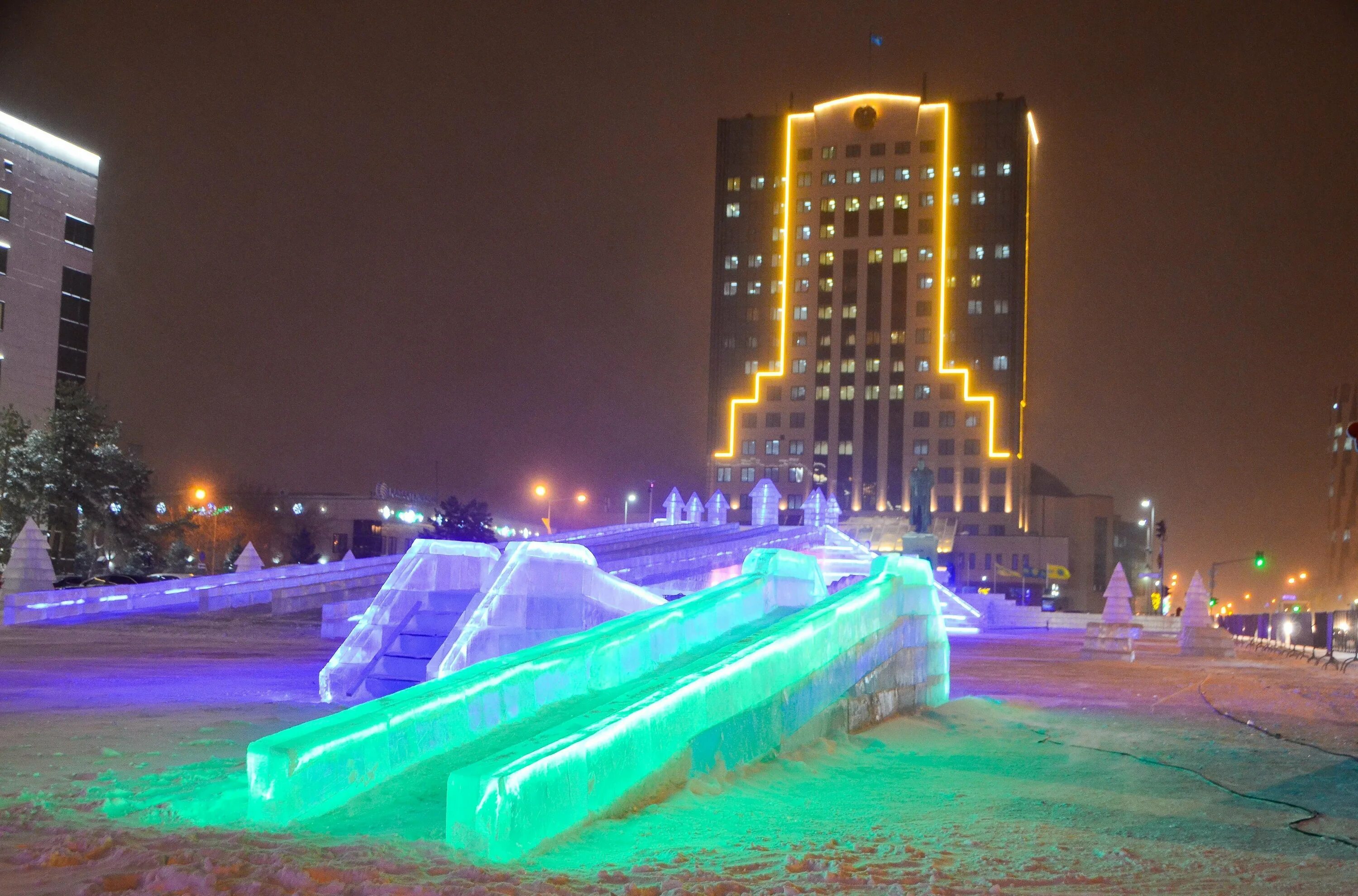 Куда сходить в астане зимой. Куда сходить в астане зимой. Горка на экспо. Хан шатыр зимой. Нурсултан астана тц.