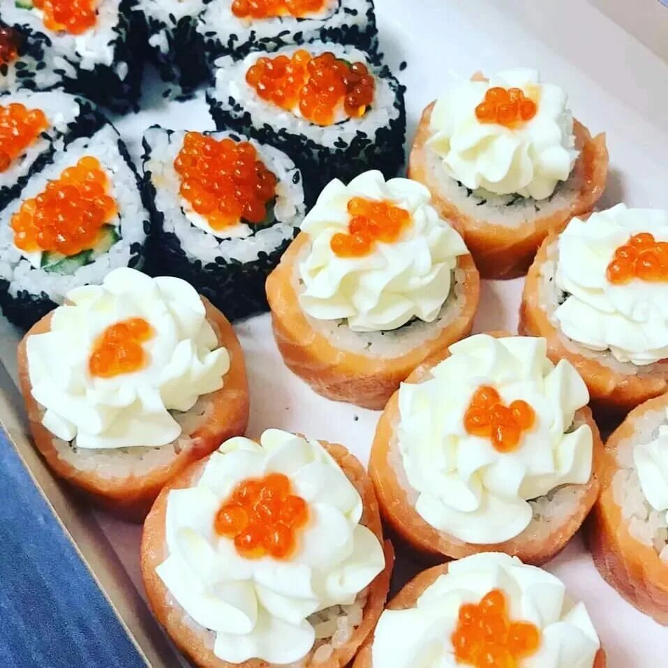 дому суши прокопьевск. сушилка прокопьевск суши. суши прокопьевск тырган фонтан. где магазин со сладкими роллами в белгороде. роллы в кафе.