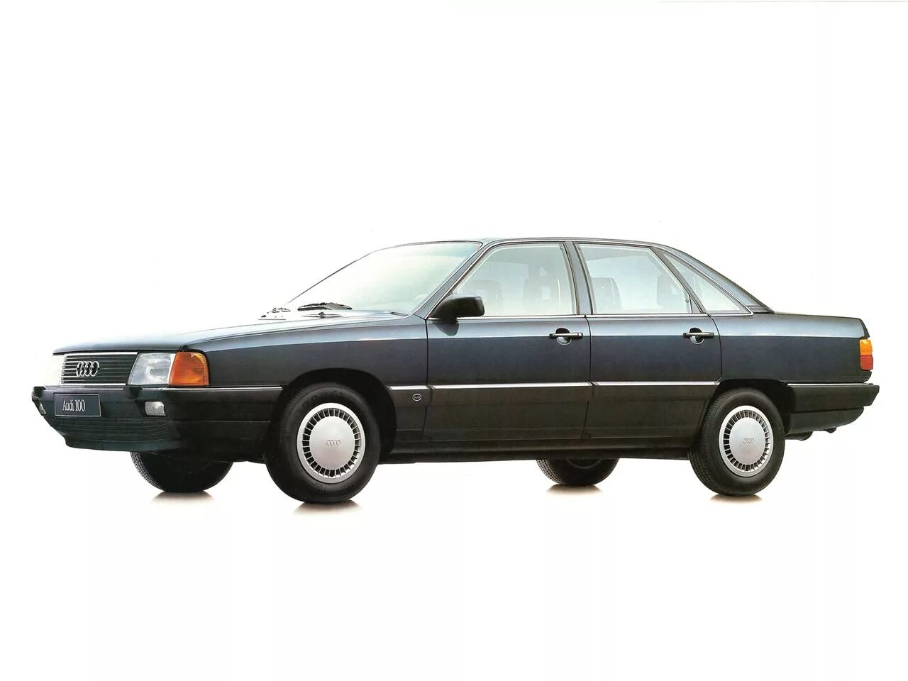 Январь на audi coupe. Ауди 100 гродно. Audi 100 rs. Ауди 100 гродно. Ауди 100 гродно.