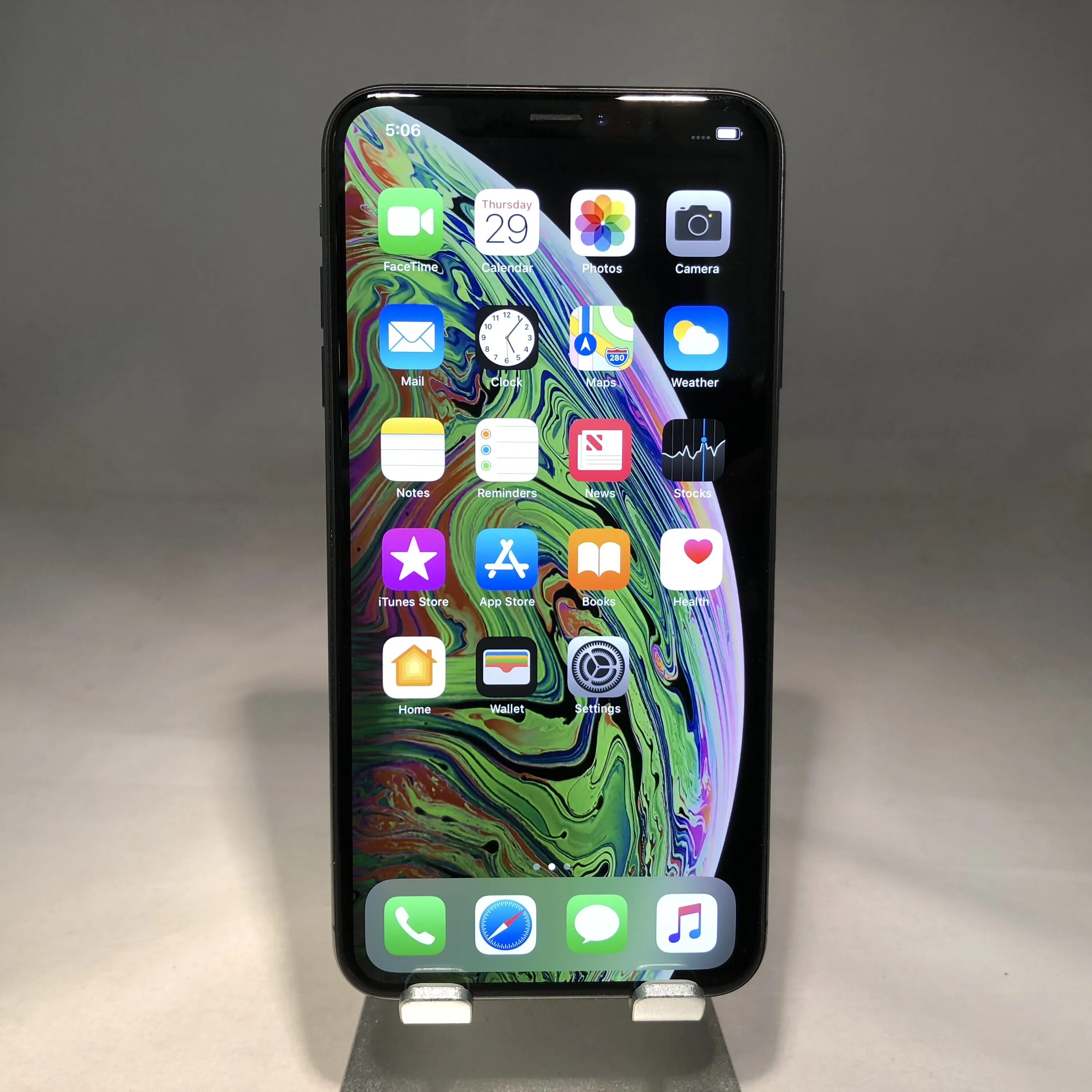 Купить новый айфон xs. Apple XS Max 256. Айфон XS Max 512. Apple iphone XS Max 64gb Space Gray. XS iphone XS.