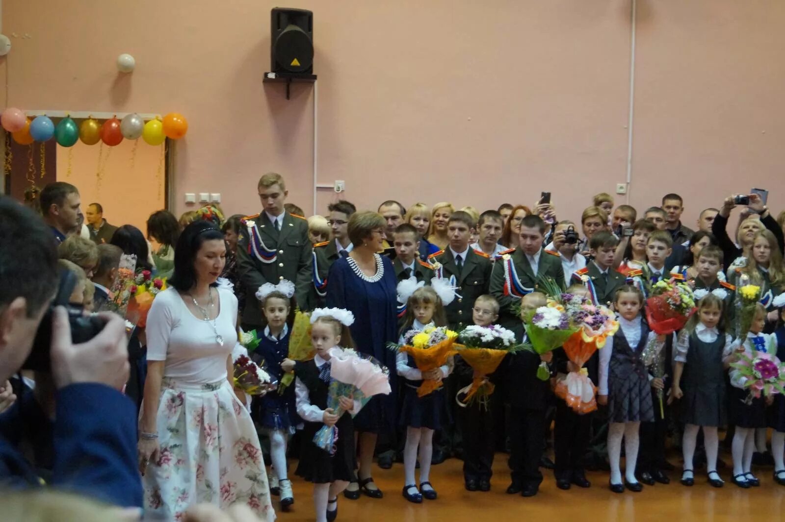 14 школа город мончегорск. 7 школа мончегорск столовая арктик скул. гимназия мончегорск.