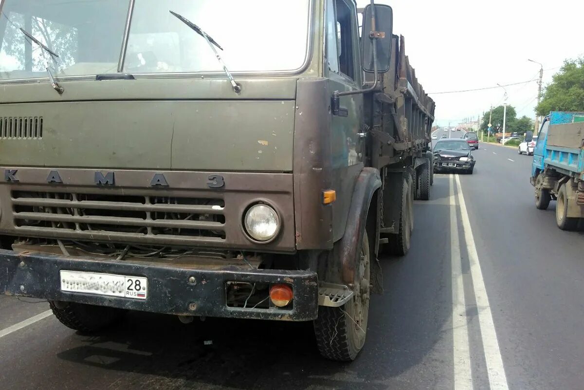 Купить камаз в амурской области. Амурский КАМАЗ. КАМАЗ В Амурской области. КАМАЗ Амурская правда. КАМАЗ В Амурской области архив объявлений дром.