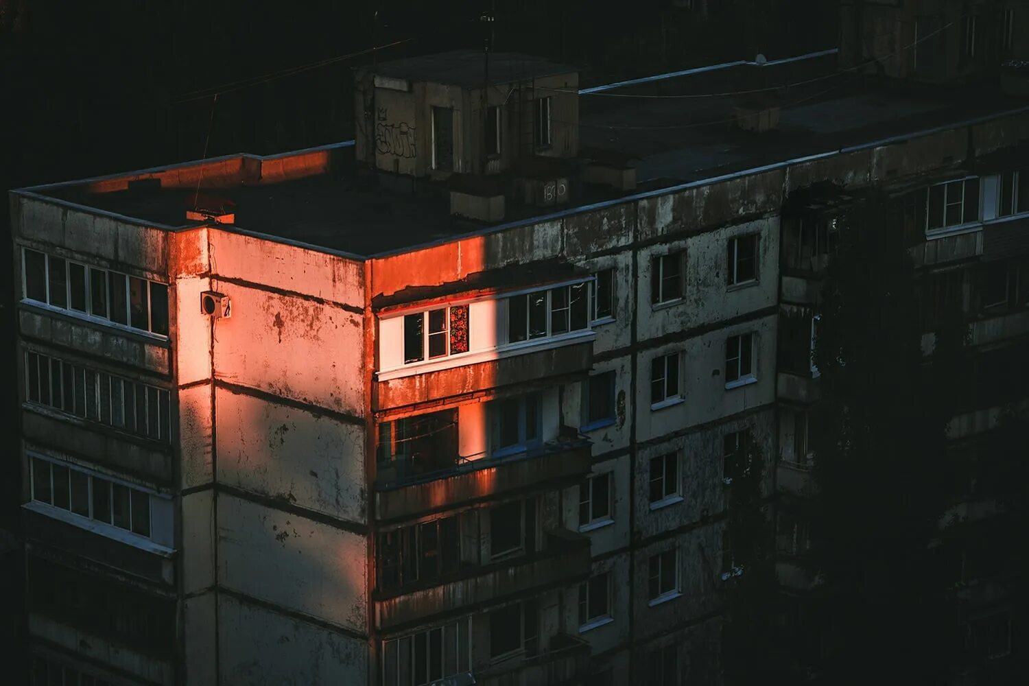 Эстетика 2000. Эстетика 2000. Парень с бумбоксом. Плакат эстетика 90х. Россия 90-х лиз сарфати.