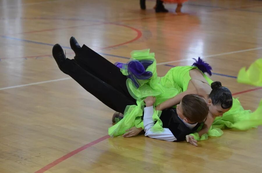 кубок губернатора калужской области по спортивным танцам 2022. соревнования по танцам 2022 хабаровск. спортивные танцы красноярск. танцевальный кубок. соревнования по бальным танцам "кубок динамо-чехов".