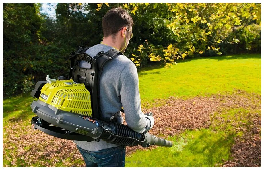 Пылесос для сбора листвы. Ryobi rbl42bp. воздуходувка ryobi бензиновая. бензиновый садовый пылесос ryobi rbv26b. воздуходувка для листьев ryobi.