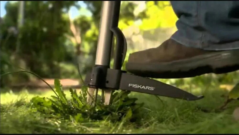 Fiskars сорняки. Удалитель сорняков fiskars SMARTFIT 1020125. Удалитель сорняков fiskars Xact 1020126. Удалитель сорняков fiskars телескопический SMARTFIT (139960/139920). Инструменты для сада fiskars корнеудалитель.