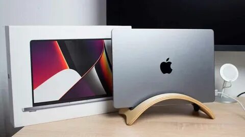 Apple macbook pro 14 silver