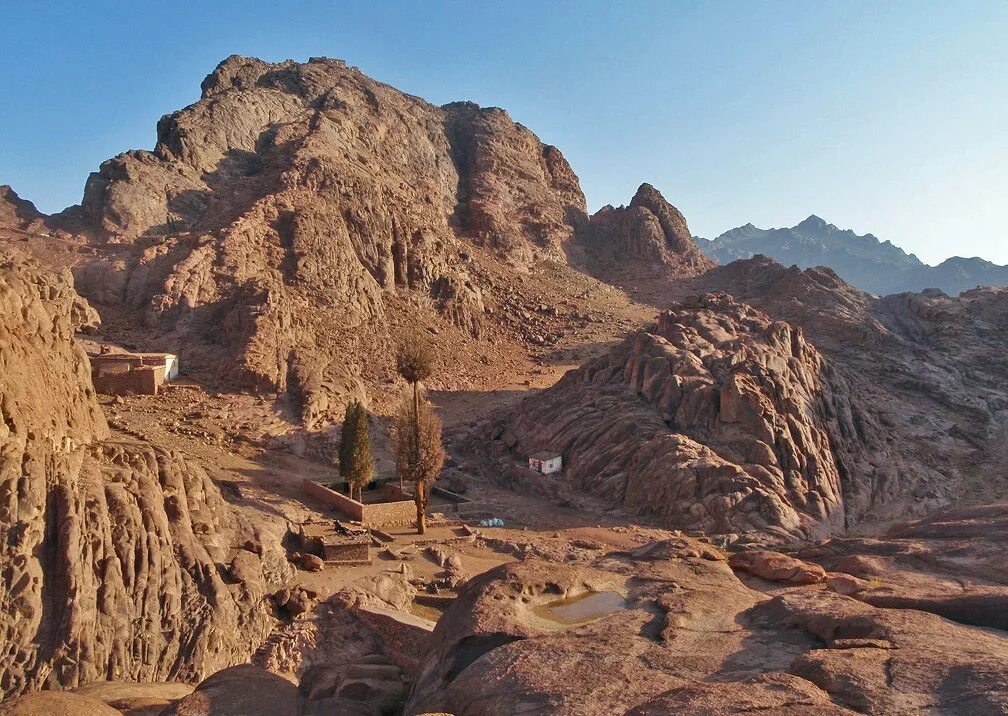 джебель муса египет. синай, египет. синай африка. гора синай в египте. гора синай монастырь святой екатерины.