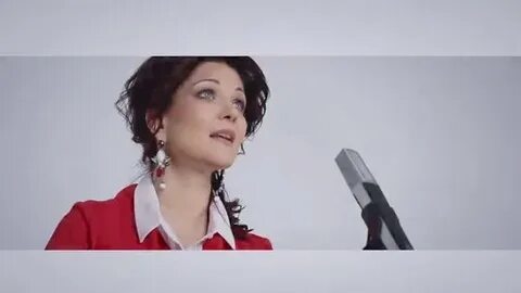 Мираж падал белый снег