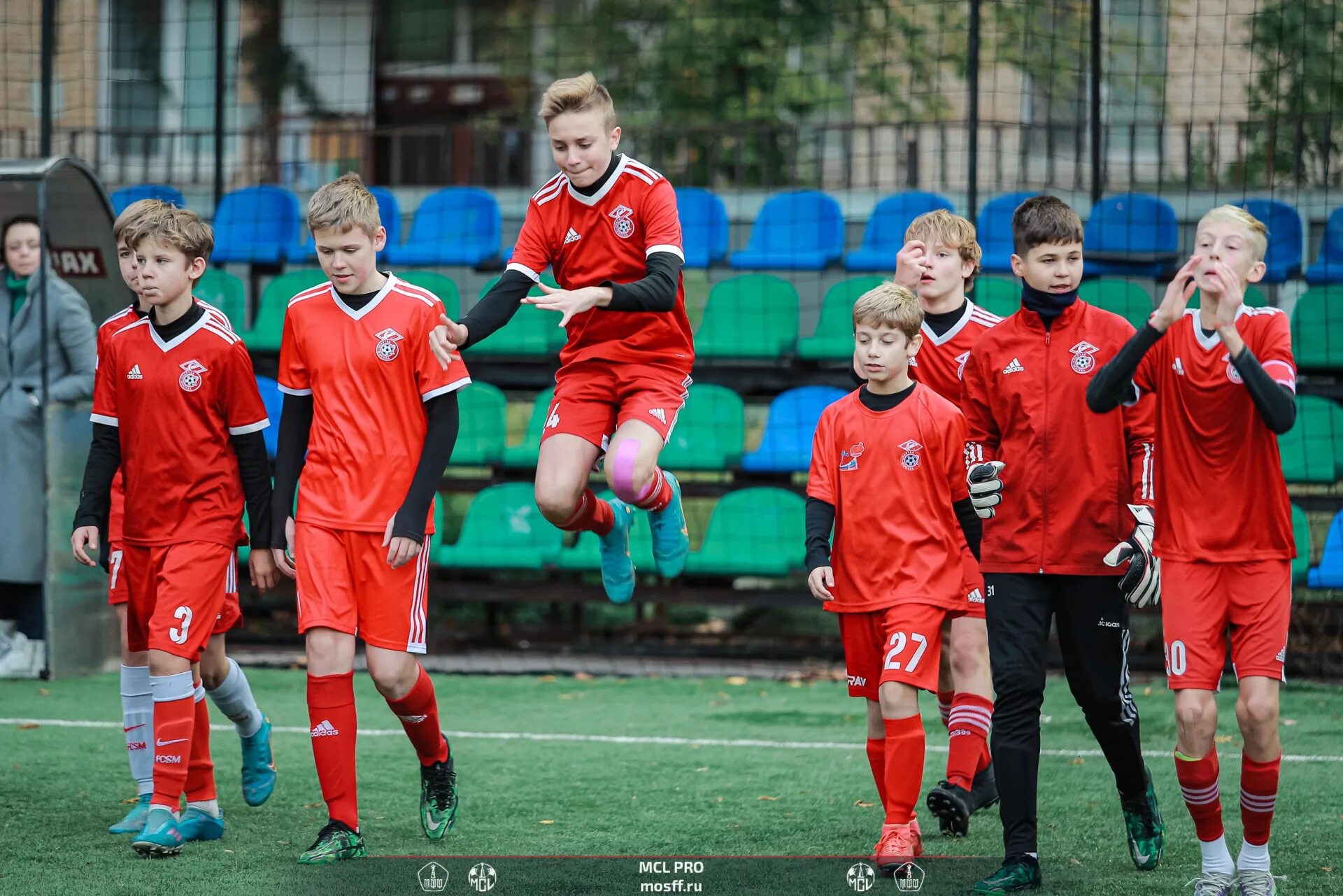 Футбол анонс. Moscow children's League + интеграл. Команда первых.Москва. Футбол Чемпионат.