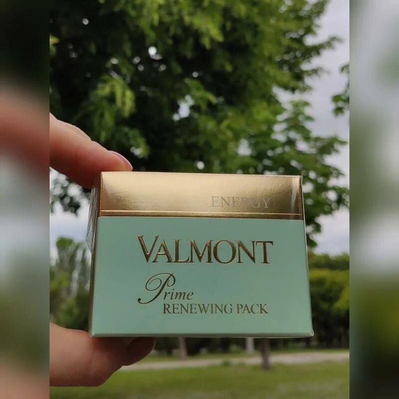 Valmont renewing pack 200мл. Маска золушки valmont до после. Вальмонт маска золушки. Valmont deto2x cream. Маска золушки самый большой объем valmont.
