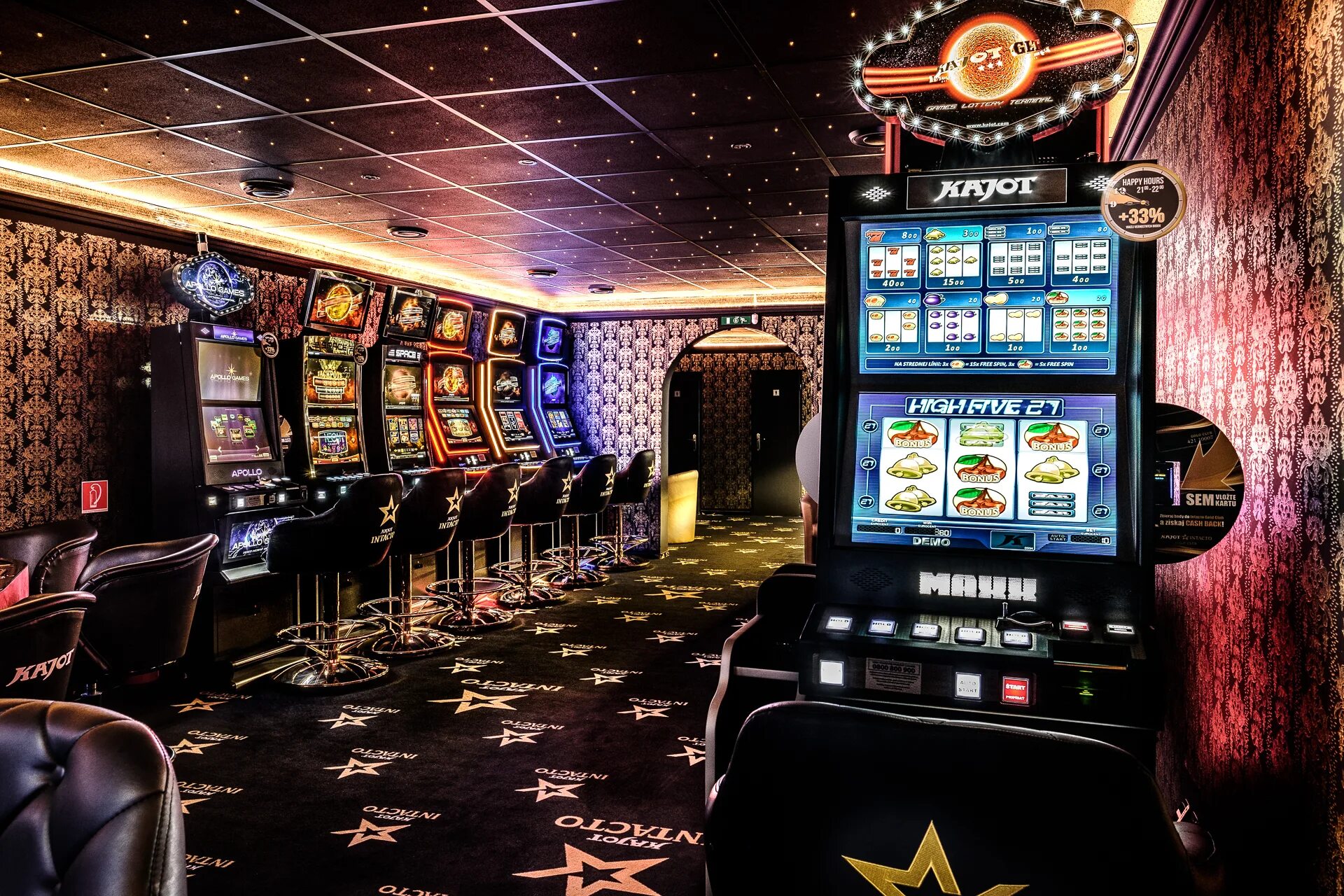 Cryptoboss casino зеркало на сегодня kazinopayz. Игровой дизайн казино. Видеонаблюдение в казино. Казино Joy СПБ. Видеооборудование для казино.