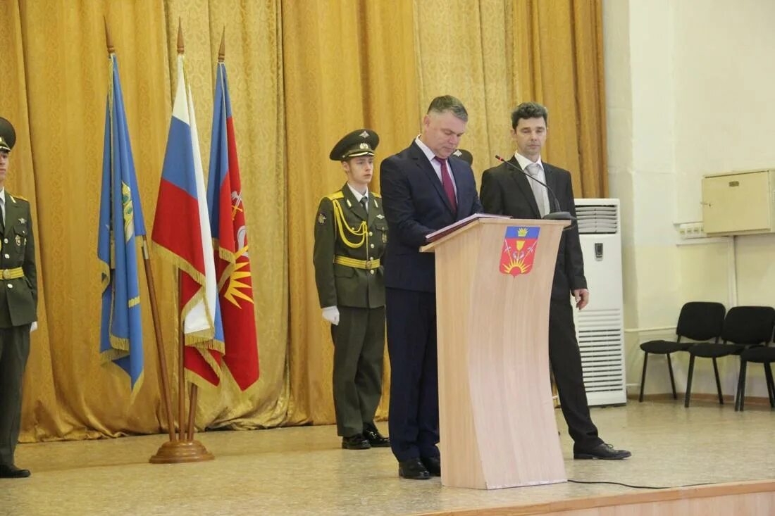 никитин евгений викторович ленинск-кузнецкий. 07 04 2022 церемония вступления главы киселевска в должность. вступил в должность главы. мэр города ленинск-кузнецкий. вступил в должность главы.