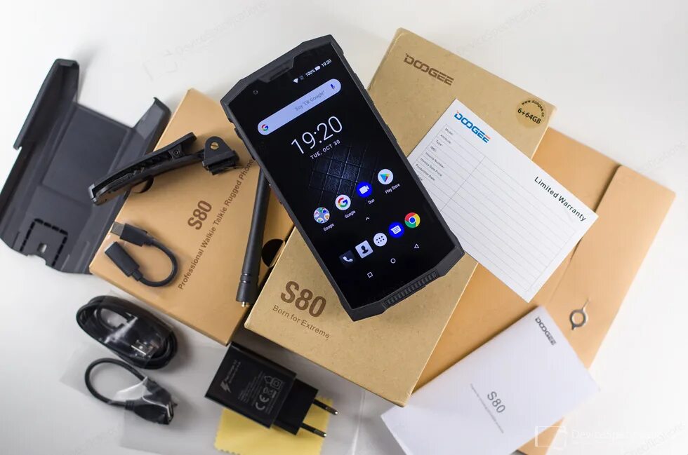 Смартфон doogee v. Телефон doogee s80. дуги s80. doogee 80. doogee s80 фото.