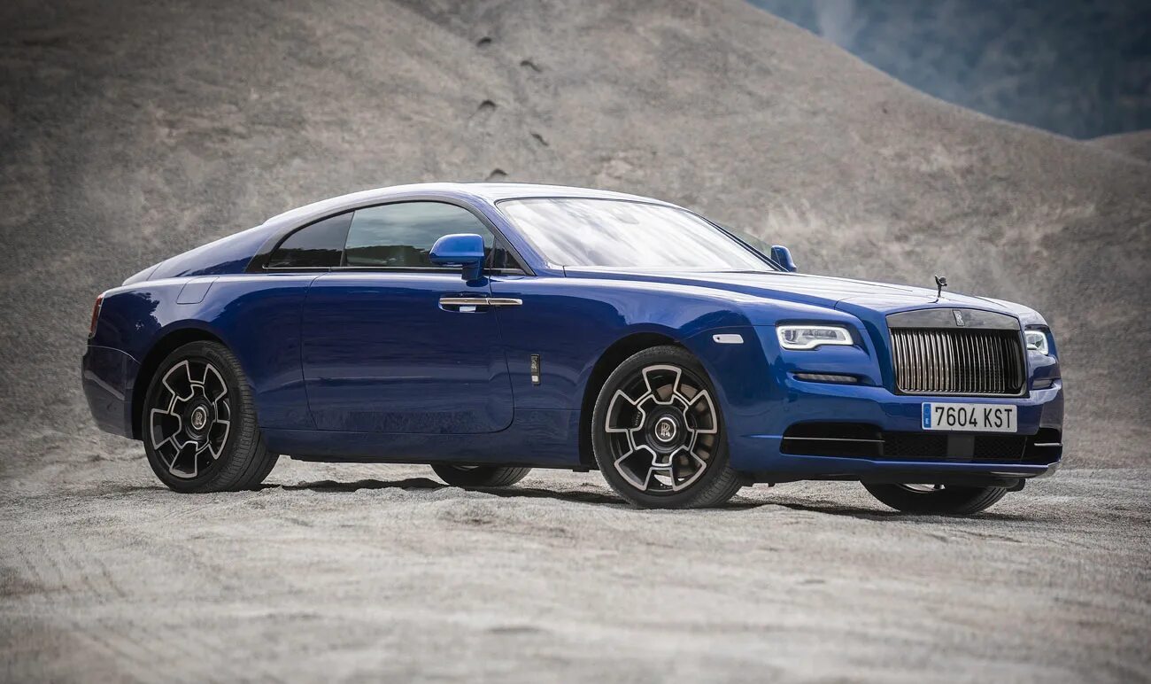 Rr spectre. Rolls Royce Wraith универсал. Rolls Royce Wraith 2023. Rolls Royce Spectre 2023. Rolls Royce Wraith Spectre.