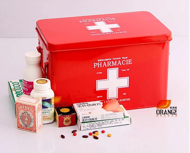 Аптечка berossi ас26246. Медицинская аптечка. Состав аптечки. Сумка санитарная аппомед-сс. Аптечка.