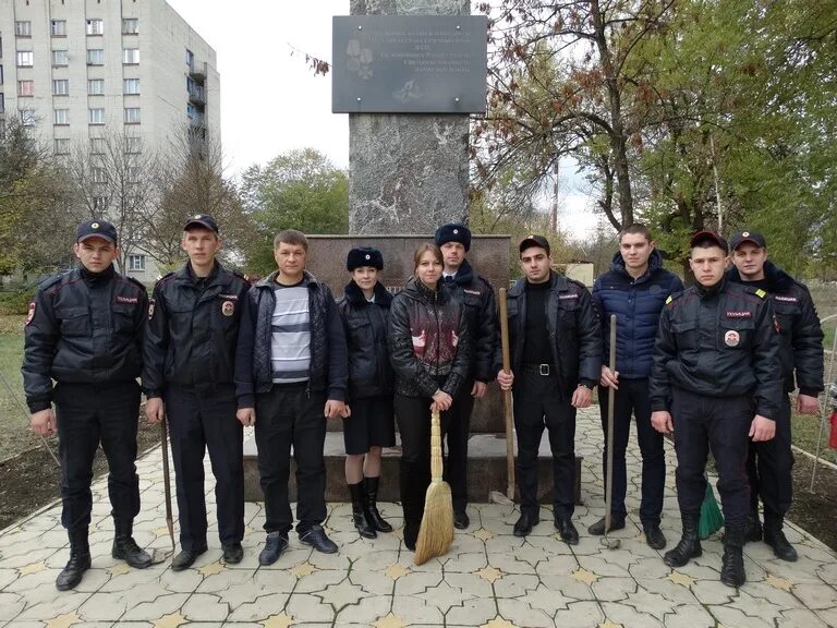 Смотрящий георгиевск. Ставропольский край город Георгиевск отдел полиция. Сотрудники полиции Георгиевска. ОВД Георгиевского района Ставропольского края. Сотрудники экологической милиции города Бендеры.