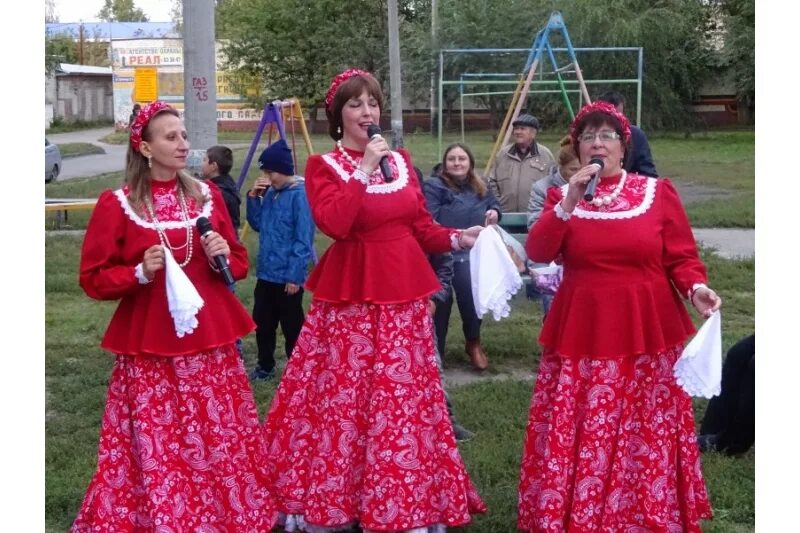 Ульяновск жители. Русские актрисы и актеры на улице. Сухоруков в ульяновске. Красноярский попрошайка. Ульяновск жители.