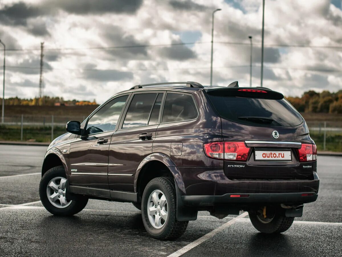 Саньенг кайрон 2008 года. SSANGYONG Kyron. Машина ССАНГЙОНГ Кайрон. SSANGYONG Kyron 2022. SSANGYONG Kyron 2 поколение.