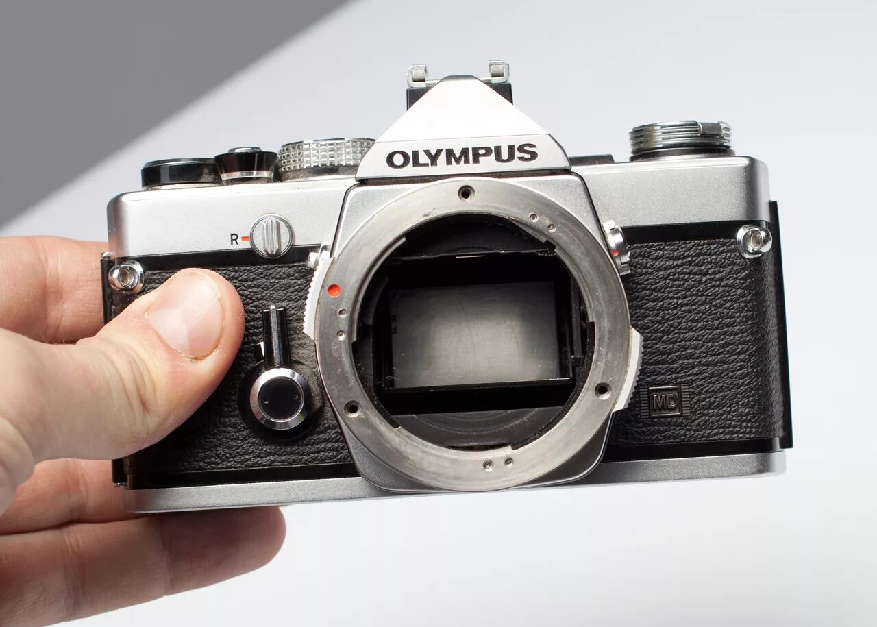 Nikon дистанционный спуск затвора. Головка epson tx119. Лазерный источник затвор. Олимпус 6 мегапикселей. Olympus superzoom 800.