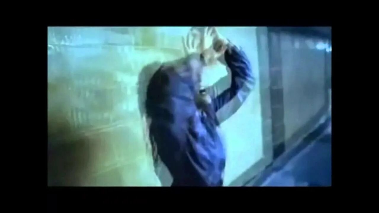 Crystal castles suffocation. Crystal castles горин. crystal castles plague. кристал кастлес плагуе.
