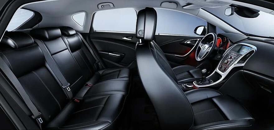 Семейство Opel Astra подвергли плановому рестайлингу ДРАЙВ
