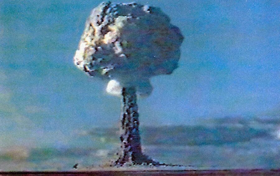 РДС 4 взрыв. Ядерный гриб РДС-1. Воздушный ядерный взрыв.