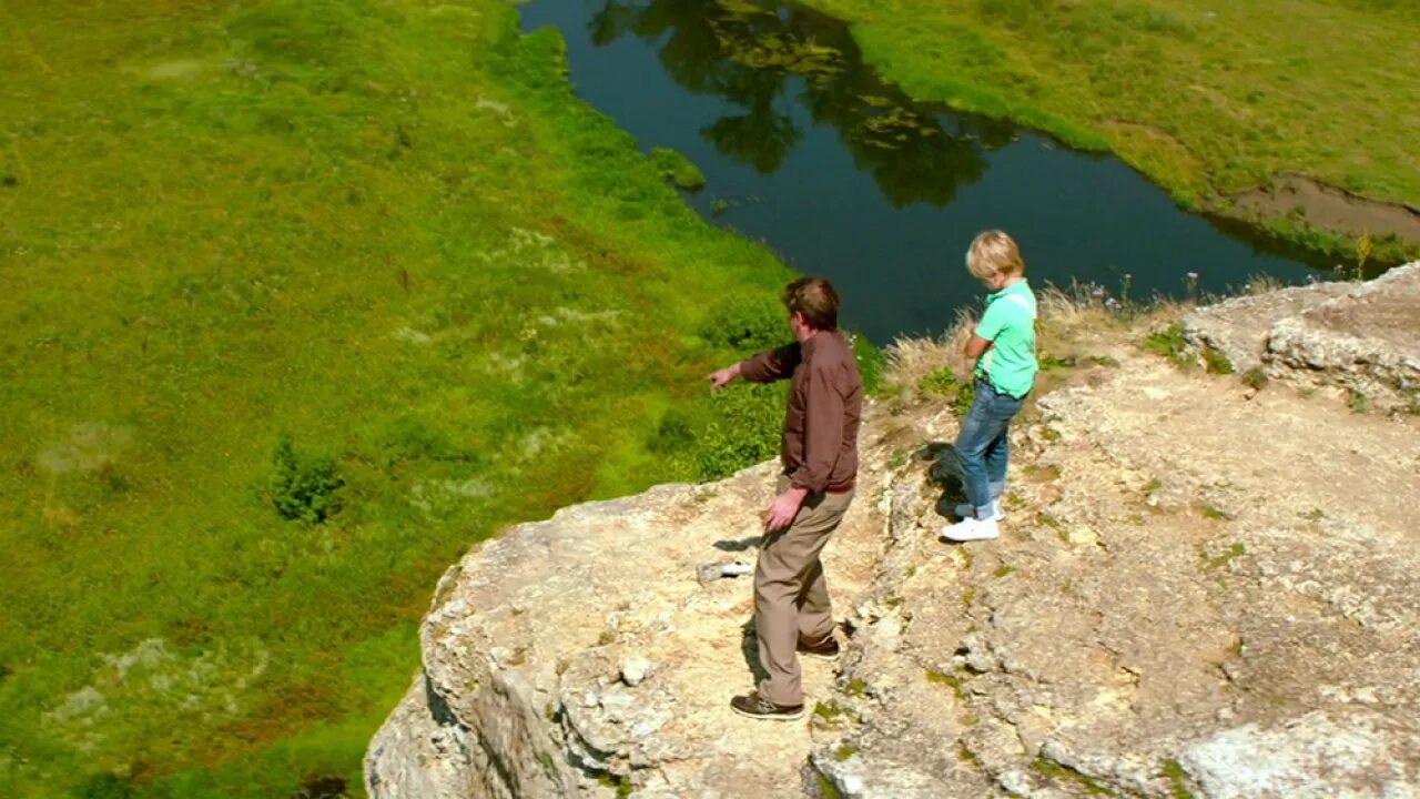 Приличные люби. Приличные люди Постер.