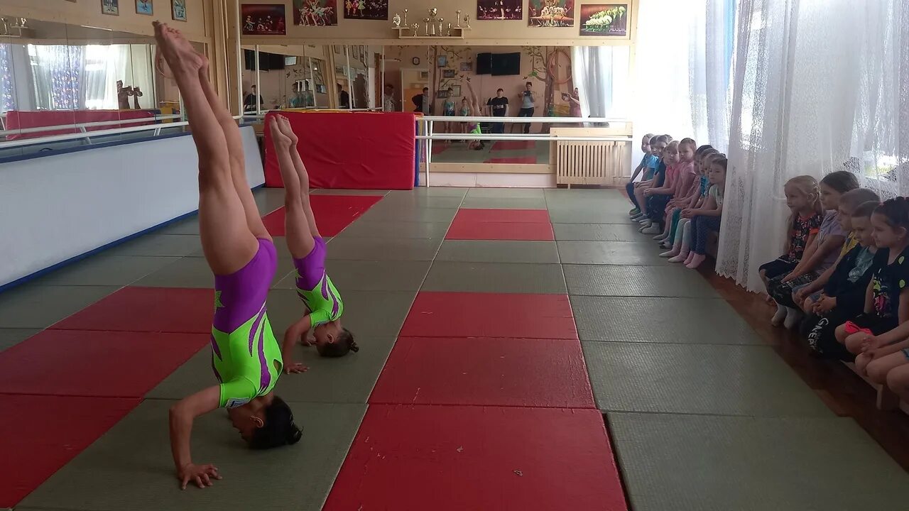 спектр камышин фото. спектр камышин официальный сайт. директор спектр камышин. спортивная акробатика на улице. спектр камышин.