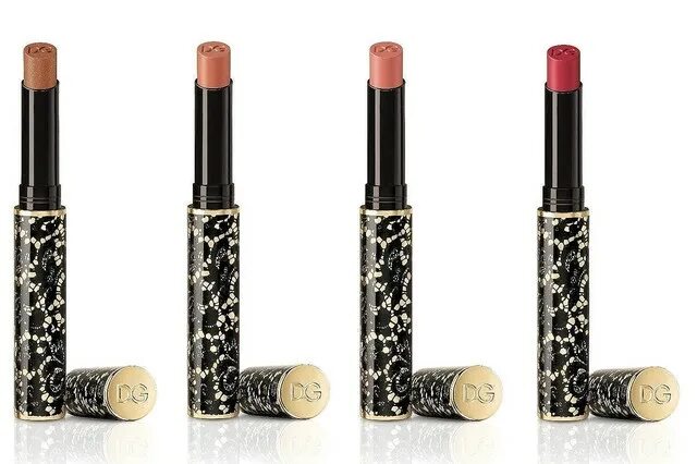 Помада dolce gabbana 220. Dolce gabbana блеск для губ royal gloss. Помад dolce & gabbana passion lips 270 easy rose. Dolce lips. Помада дольче габбана 240.