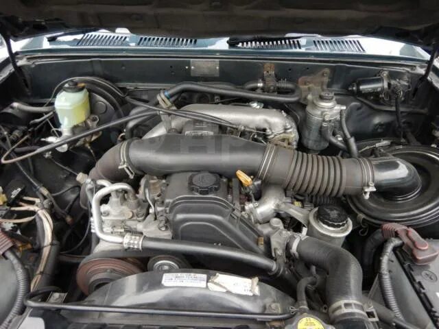 Toyota hilux surf 1993. Мотор 1kz toyota сурф. 1 kz te двигатель блок. Сурф 130 1kz. Toyota hilux surf 1994.