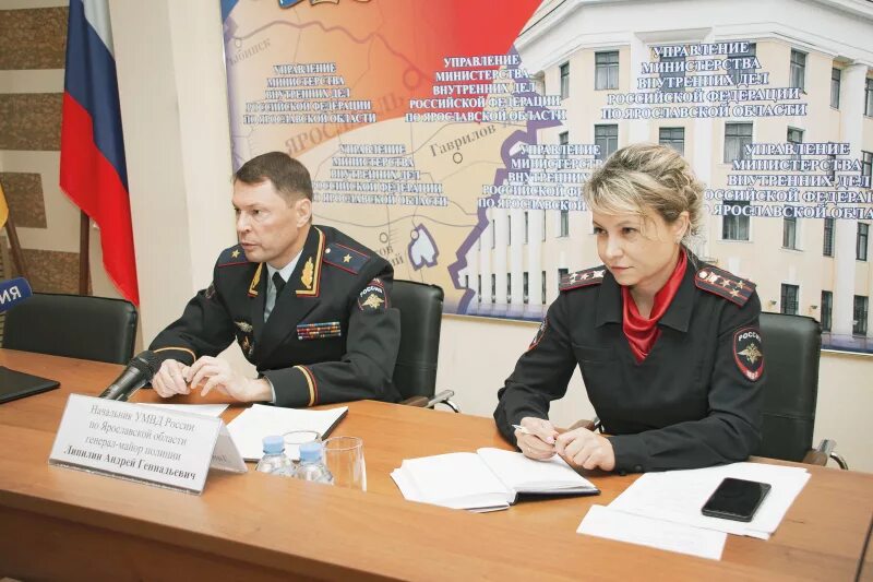 Бурутин. Ярославль омвд дзержинского. Фото в отделении полиции. Ярославль омвд дзержинского. Ярославль омвд дзержинского.