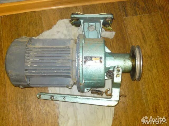 мощность двигателя швейной. привод type special 220v/400w-2p. мощность двигателя швейной. мотор ps63 для швейной машины. фрикционный привод швейной машины 1022 класса.