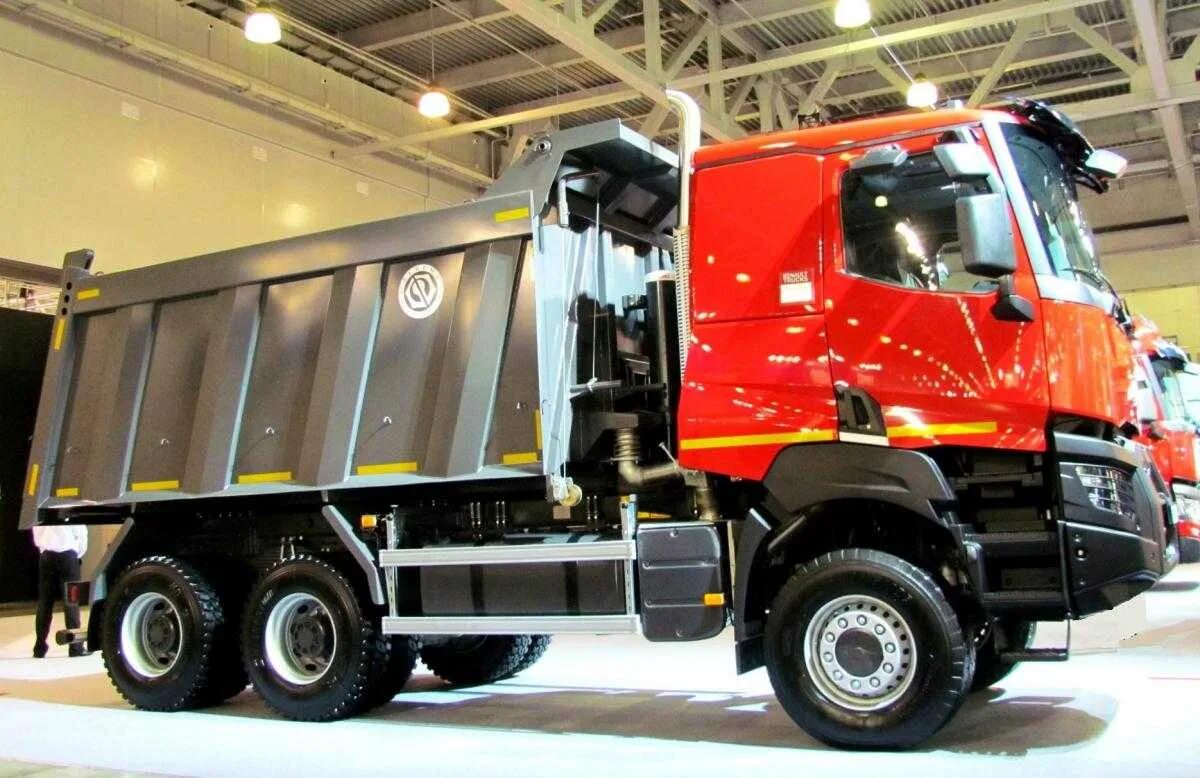 Рено 6 4. Самосвал renault k 430 6х6. рено самосвал 8х4. renault k 8x4 самосвал. renault k440 8x4.