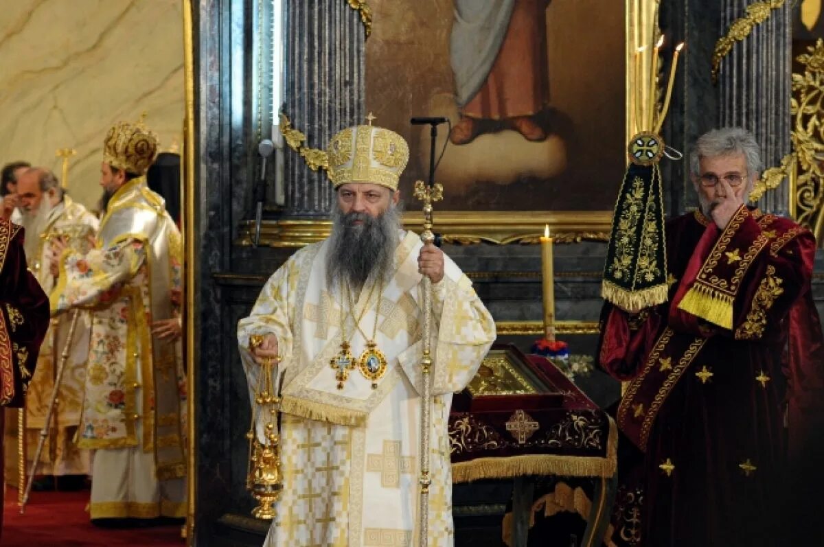 Заболели священники. Интронизация Патриарха сербского Порфирия.