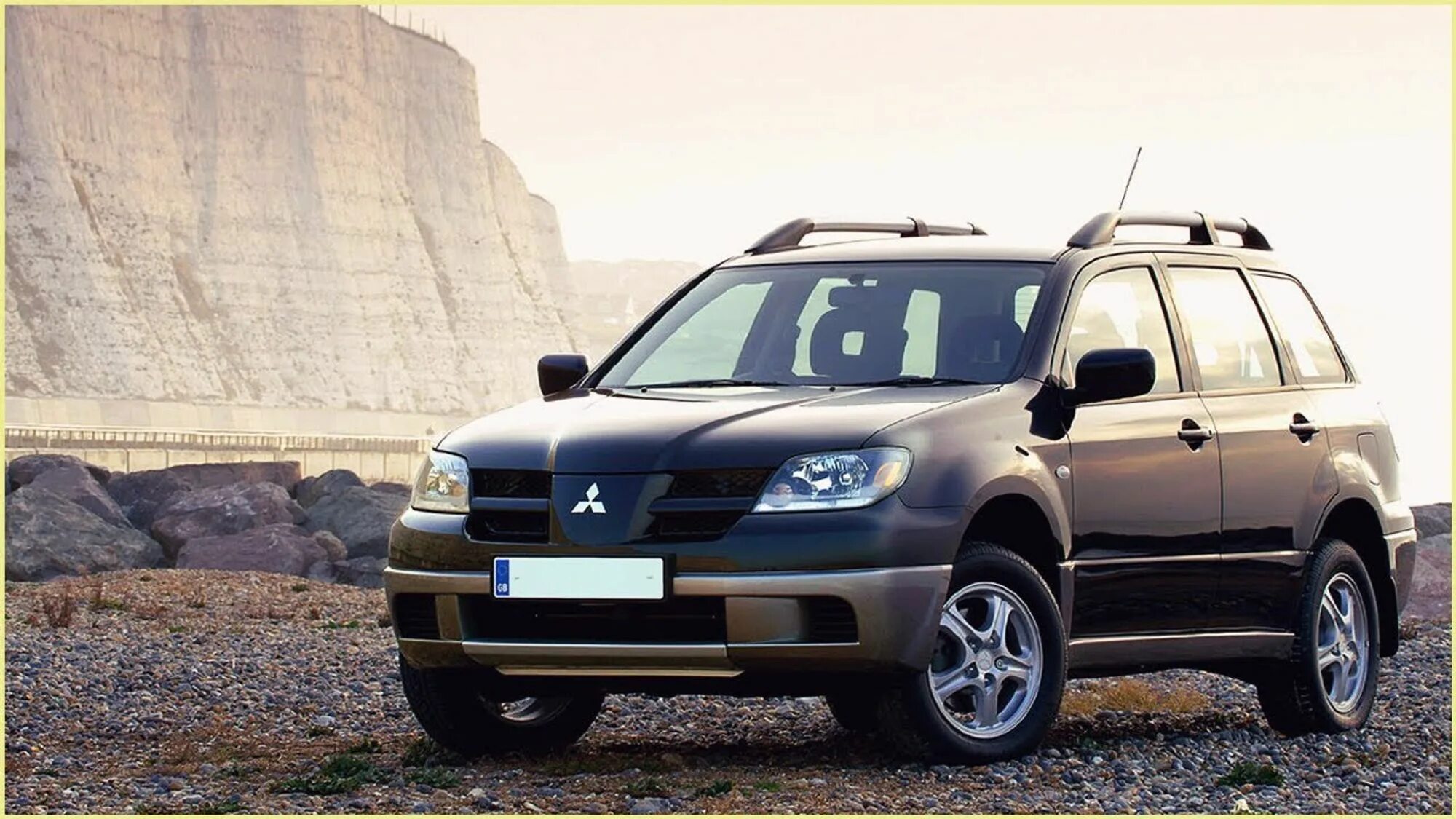 Mitsubishi outlander первое поколение. Mitsubishi Outlander 2003. Митсубиси Аутлендер 1 поколения. Митсубиси Аутлендер 2006. Митсубиси Аутлендер 2004.