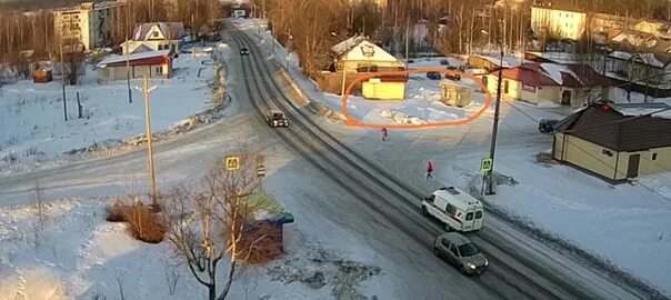 Камеры в реальном времени сортавала. Питкяранта Карелия. Питкяранта улицы. Питкяранта площадь. Площадь Ленина Питкяранта.