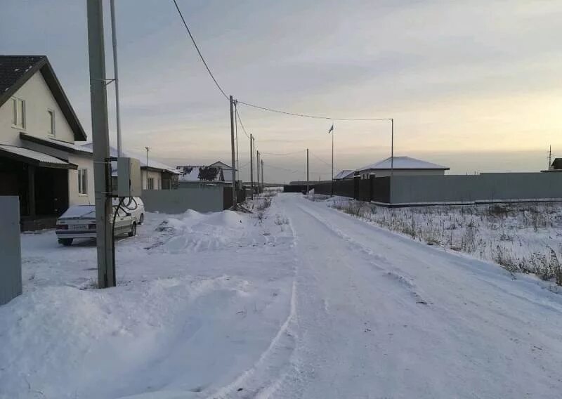 Бобровский (Сысертский городской округ). Поселок Бобровский Свердловская область. Расторгуев коттеджный поселок Бобровский. Бобровский посёлок под Екатеринбургом.