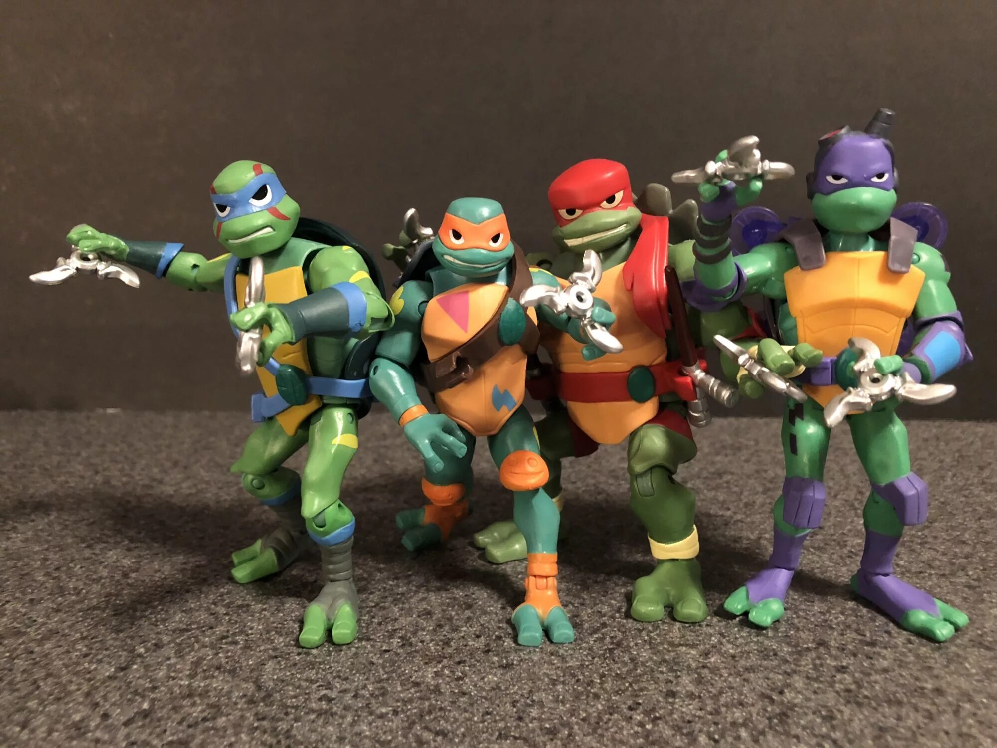 Донателло Черепашки ниндзя 2018. Черепашки playmates Ninja Turtles. Фигурка playmates Toys TMNT 1990 movie. Playmates Toys Черепашки.