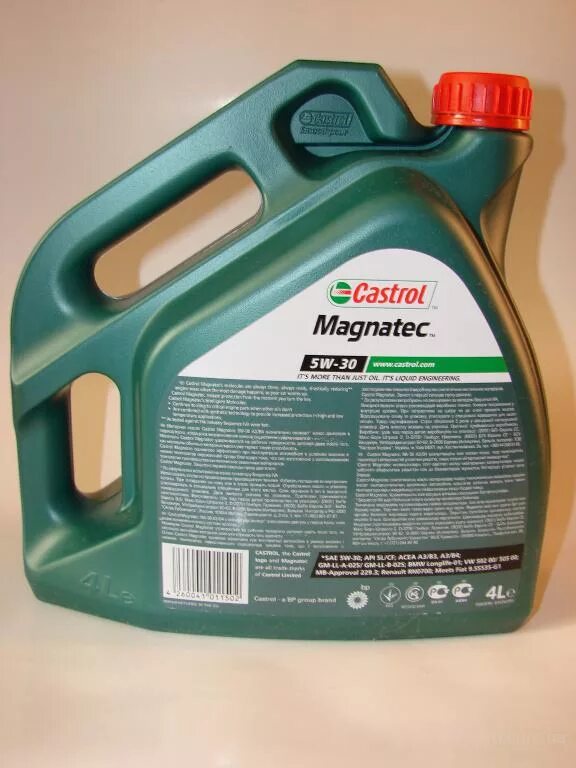 A3 b3 масло. Castrol 5w30 a3 b4. масло моторное magnatec a3b4 5w-30. масло моторное castrol magnatec 5w30 a3b4 4л. 15c927 castrol.