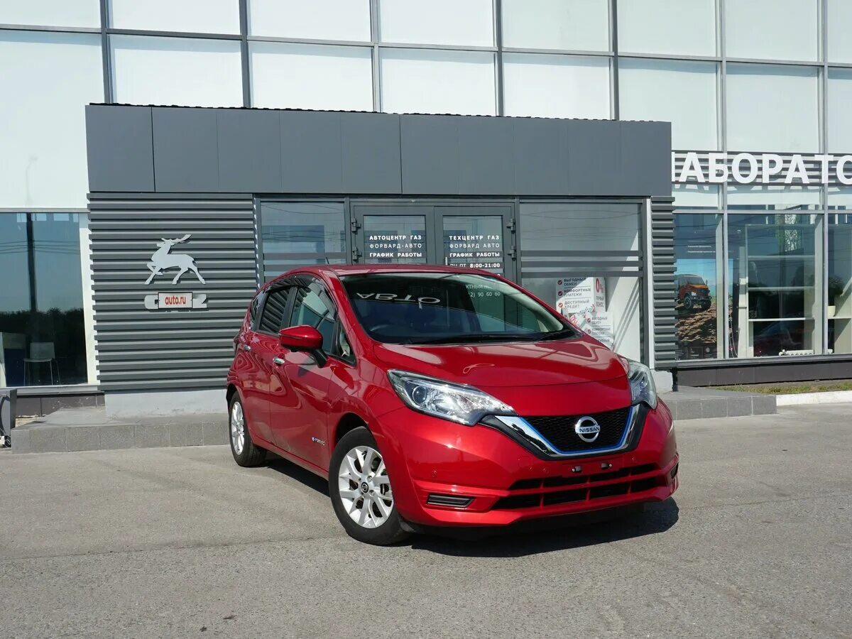 Nissan Note 2019. Nissan Note 2019 гибрид. Nissan Note 1.2 e-Power Nismo. Nissan Note 2019 год красный.