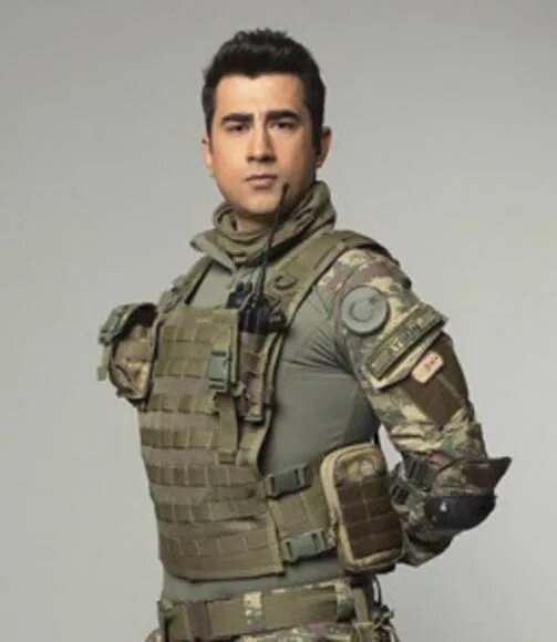 Бахадыр ватаноглу. Бахадыр ватаноглу. Ицик саидян. Воин сериал 2017–2021. Бахадир тайметов.