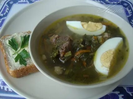 Щавель с тушенкой