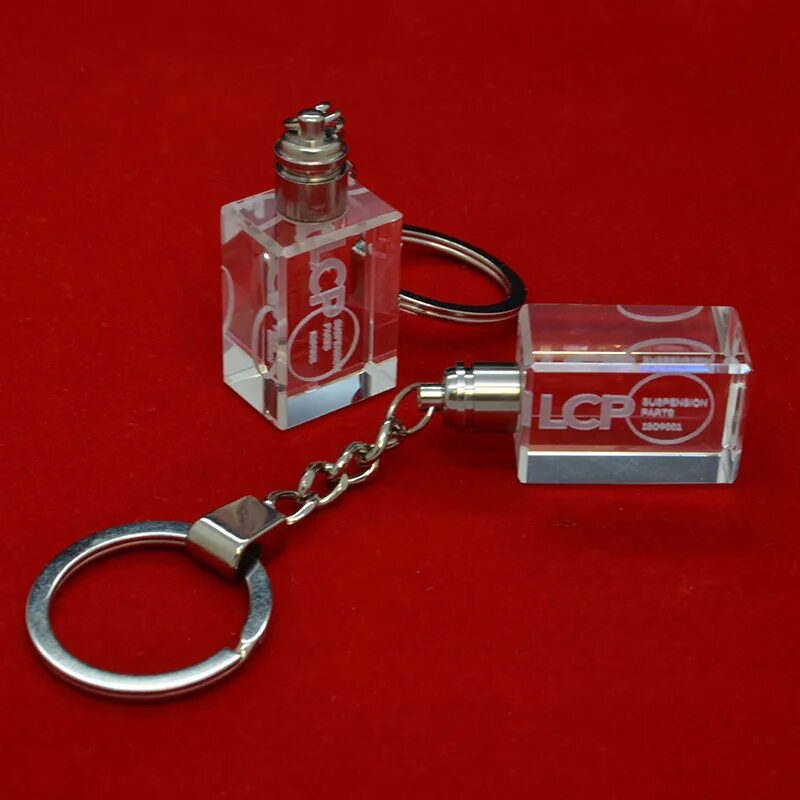 Брелок на ключи кристалл светодиодный. Кристалл ключ. Брелок светящийся светодиодный. Кристальный ключ. Ключ кристалл.