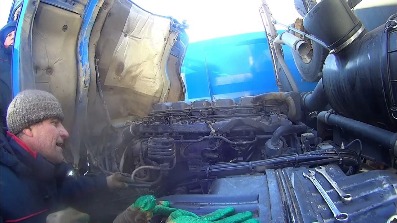 Почему плохо заводится камаз. Заводим в мороз камаз. камаз на загрузке соляры. запуск скании с холодным запуском. плохо запускается скания в мороз.