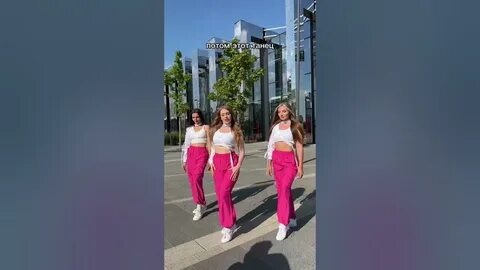 Песня dum tek poli